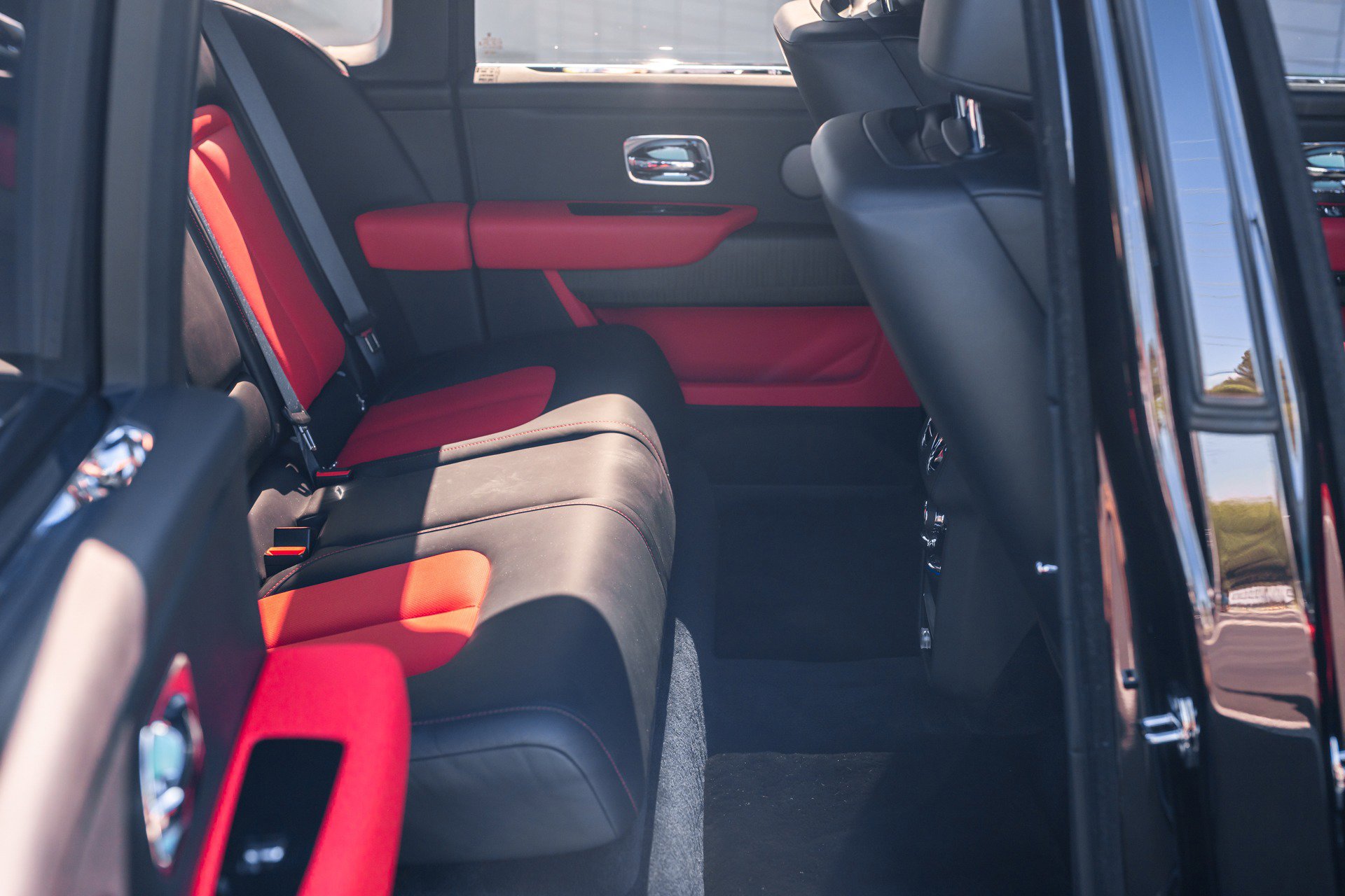 Used 2021 Rolls-Royce Cullinan image 44