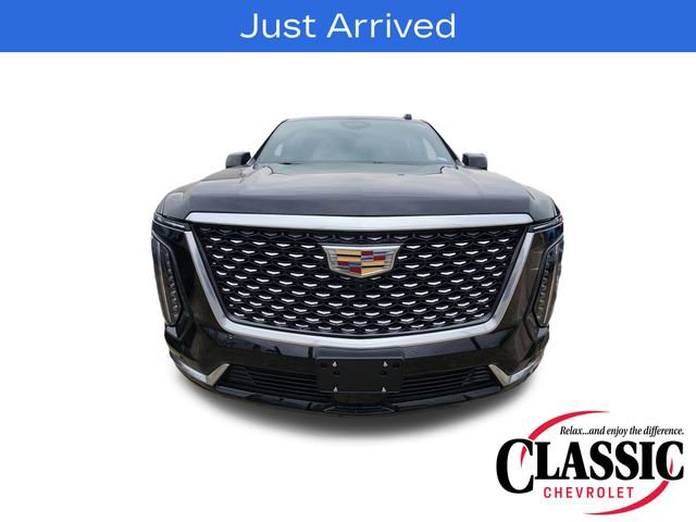 Used 2025 Cadillac Escalade ESV Premium Luxury w/ LPO, Floor Liner Package AWD/4WD image 3