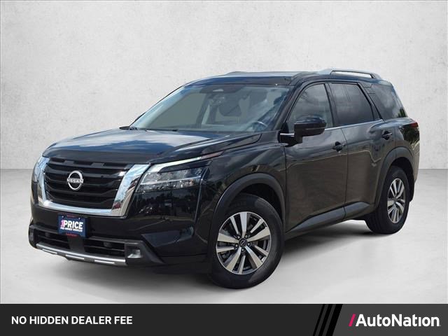 Used 2022 Nissan Pathfinder SL AWD/4WD image 1