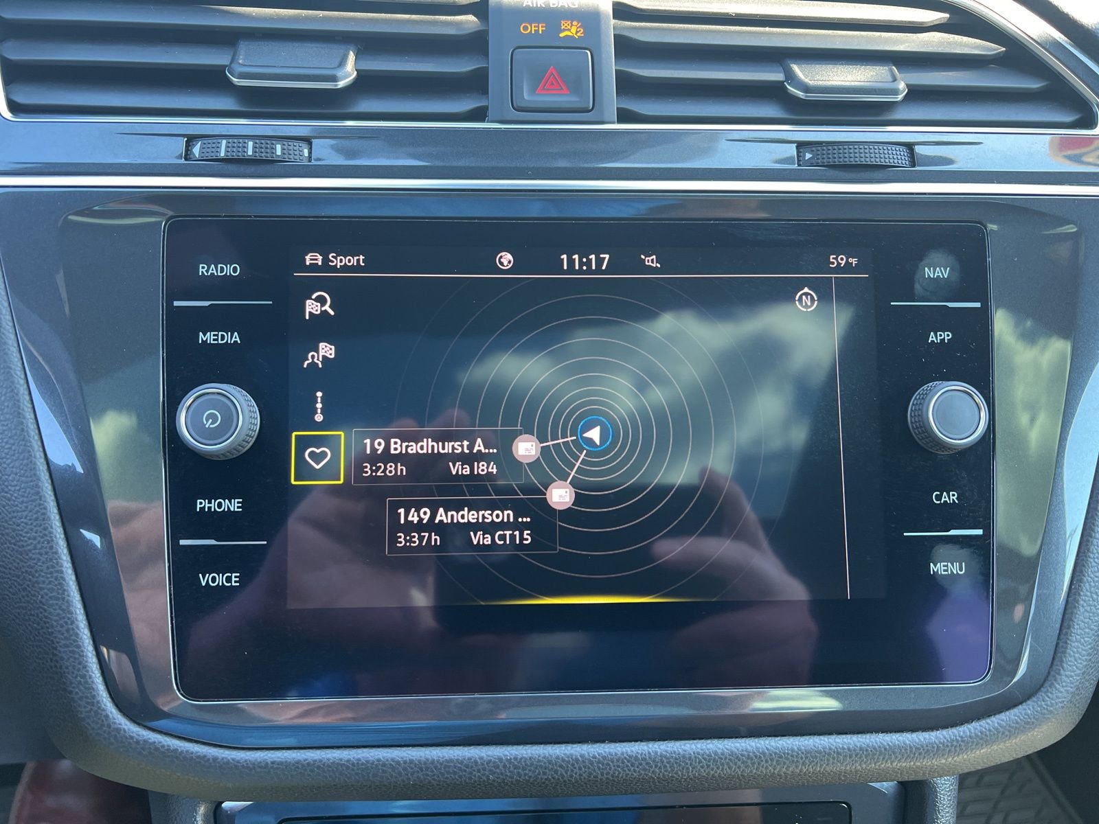 Used 2022 Volkswagen Tiguan SEL R-Line image 30