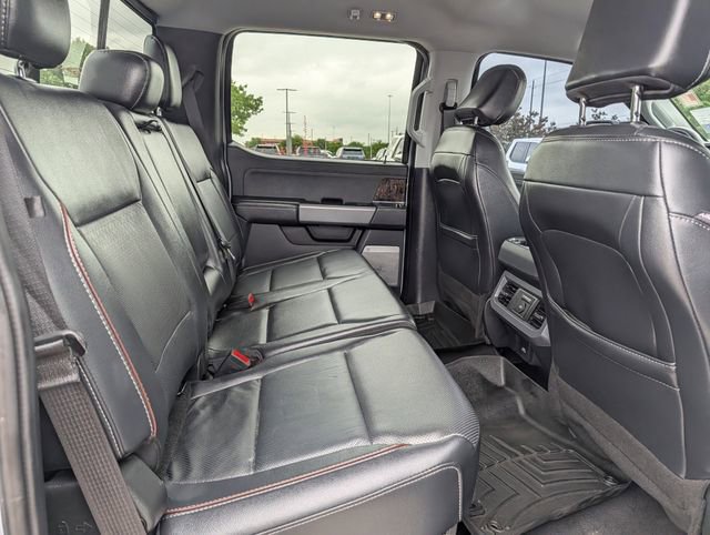 Used 2024 Ford F250 Lariat w/ Sport Appearance Package AWD/4WD image 32