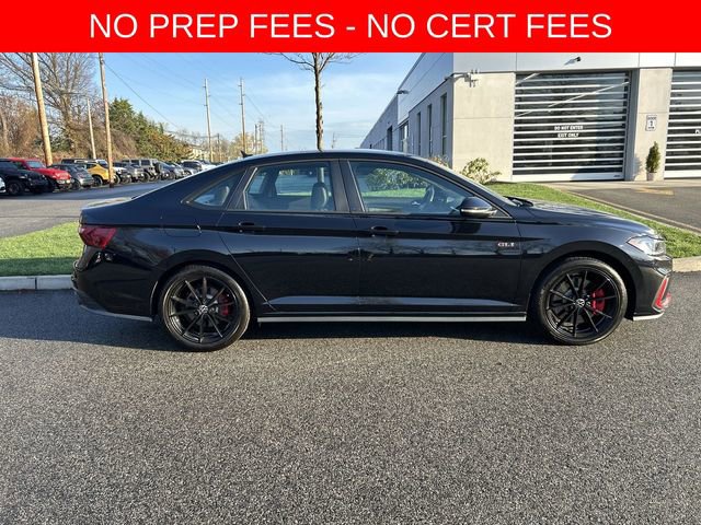 Used 2025 Volkswagen Jetta GLI Autobahn image 9