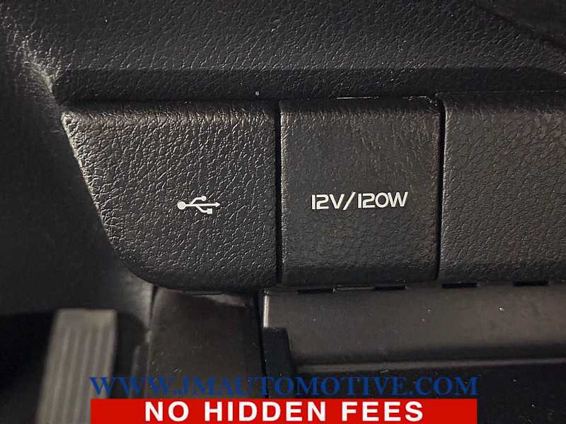 Used 2023 Toyota Camry SE FWD image 36