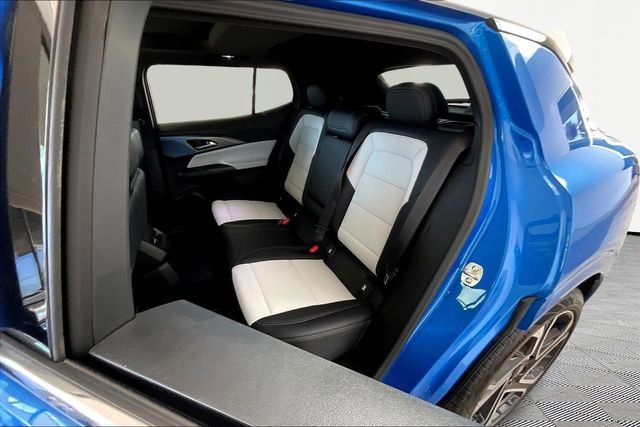 New 2026 Chevrolet Equinox EV LT w/ Convenience Package II image 11