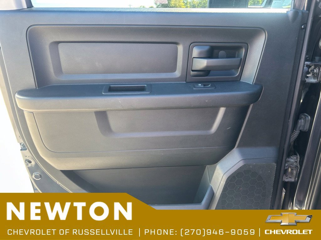 Used 2015 RAM 1500 Express AWD/4WD image 35