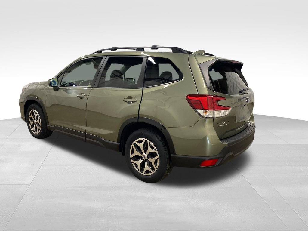 Used 2020 Subaru Forester Premium w/ Popular Package #1 AWD/4WD image 2