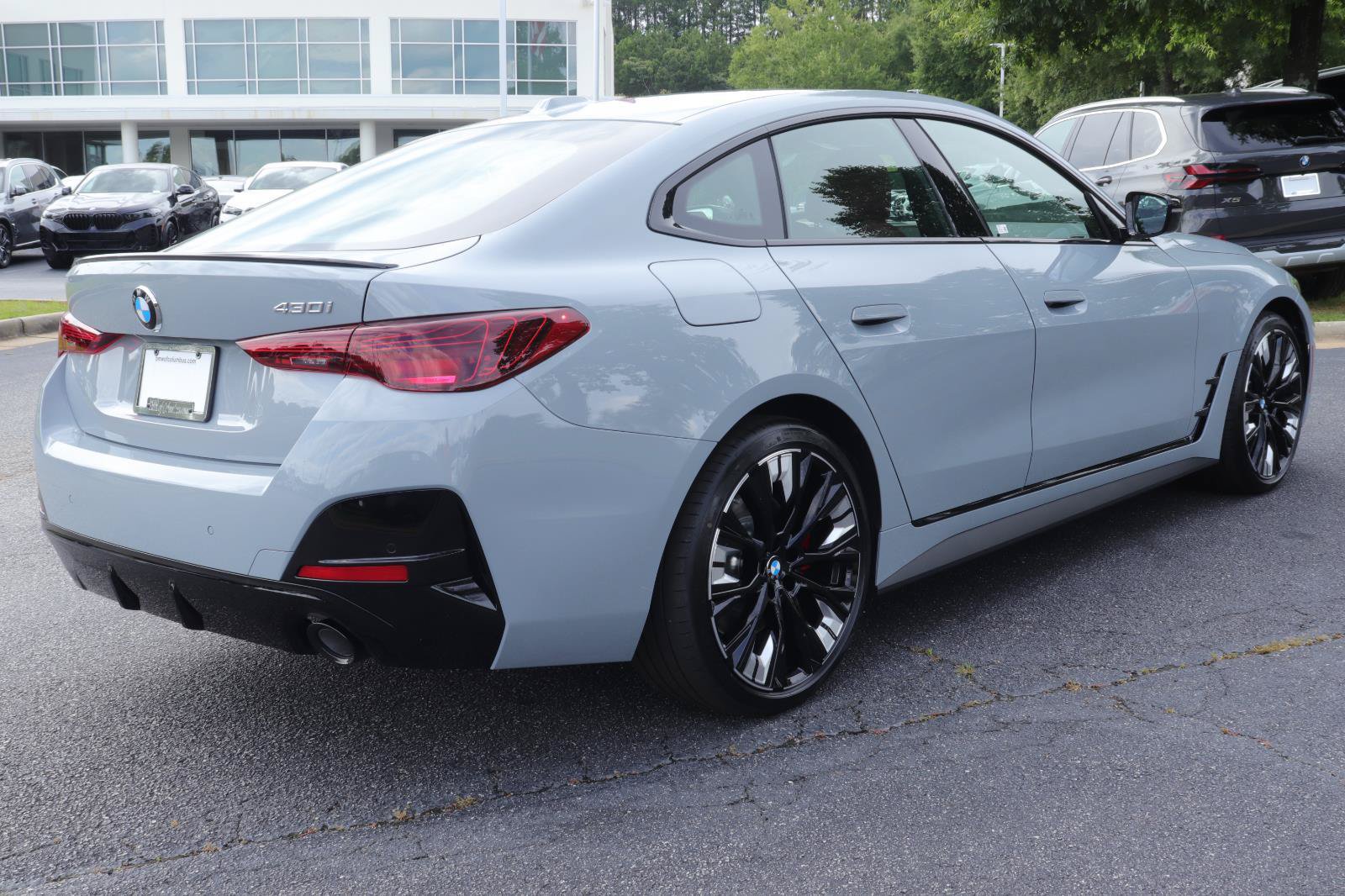 New 2026 BMW 430i w/ M Sport Package RWD image 7
