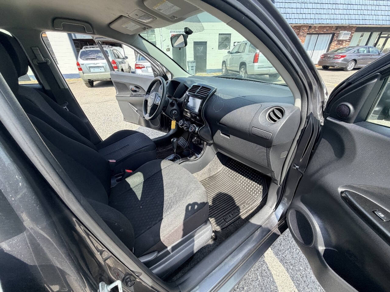 Used 2009 Scion xD FWD image 38