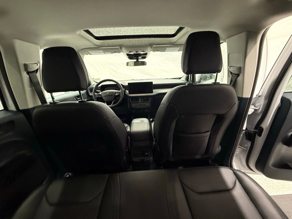 New 2025 Ford Maverick Lariat w/ Black Appearance Package image 28