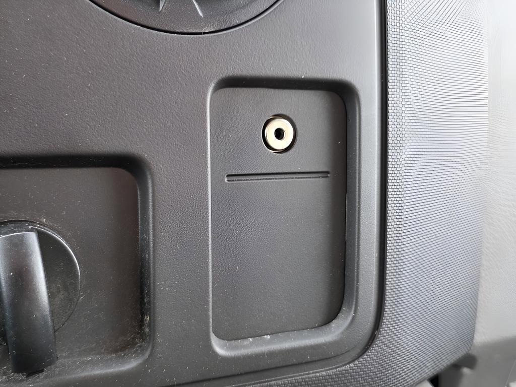 Used 2019 Ford E-350 and Econoline 350 Super Duty image 31