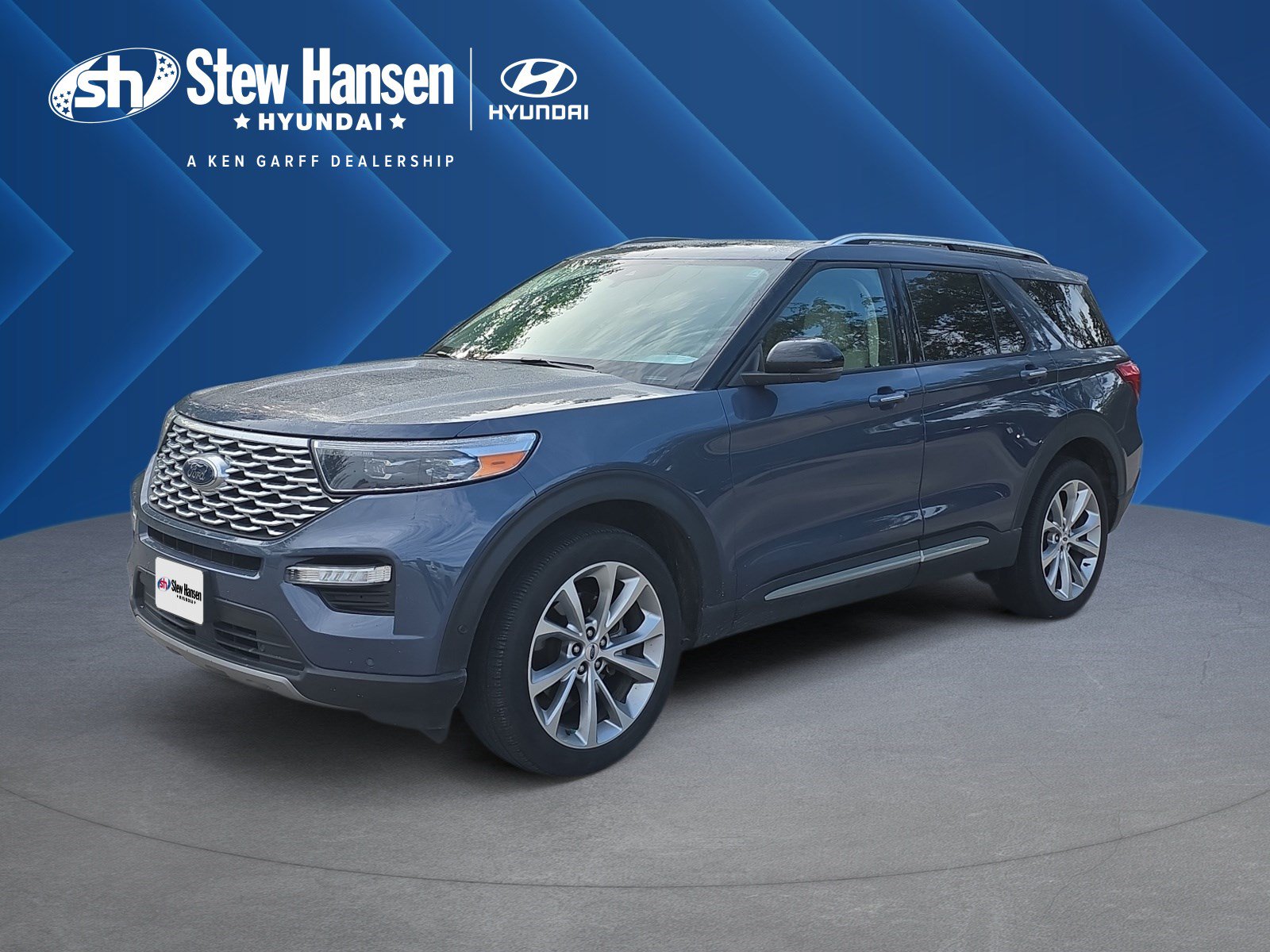 Used 2021 Ford Explorer Platinum w/ Equipment Group 601A AWD/4WD image 1