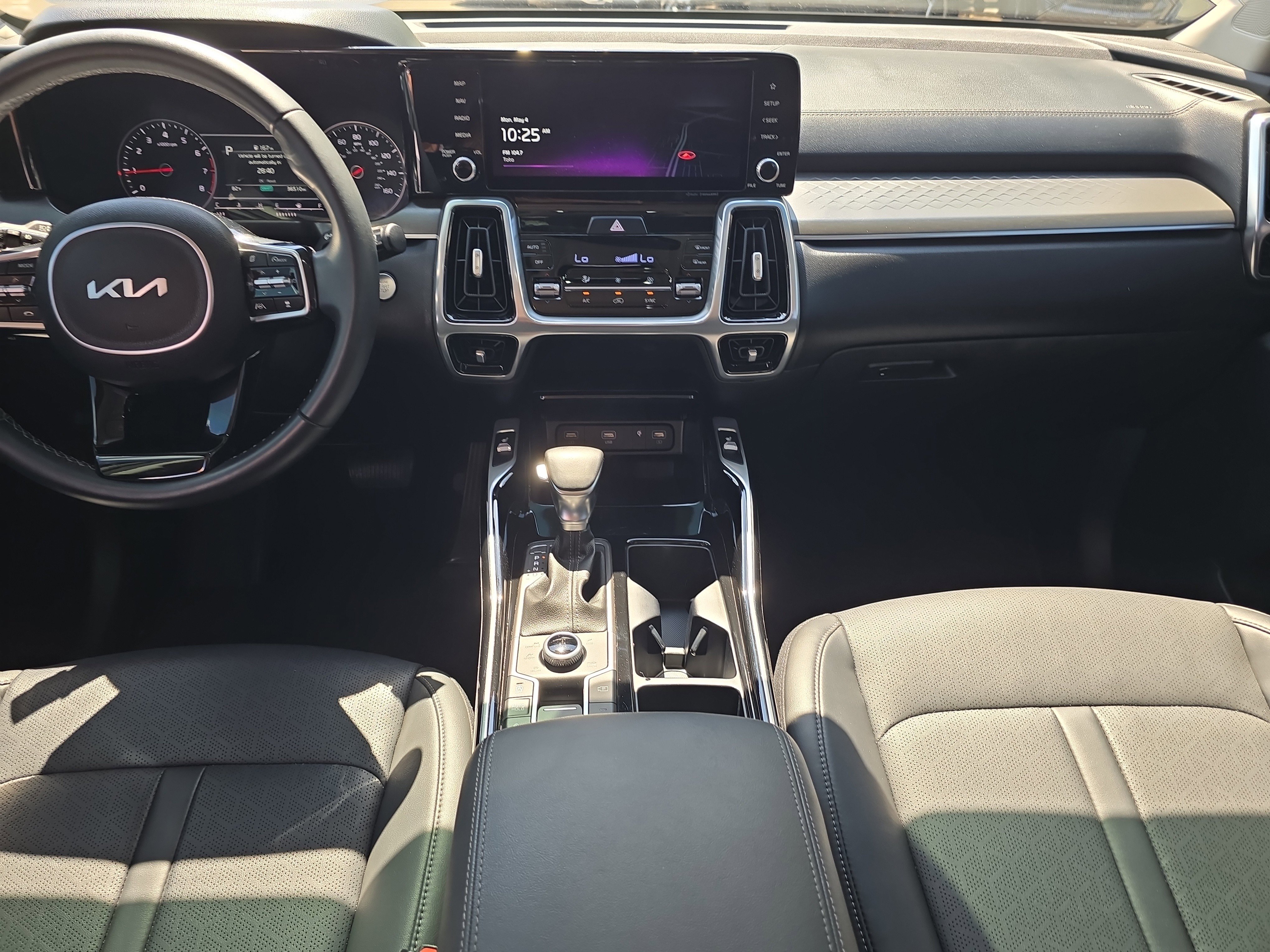 Certified 2022 Kia Sorento SX AWD/4WD image 15