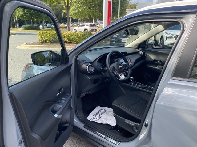 Certified 2024 Nissan Kicks SV w/ Interior Electronics Package image 14