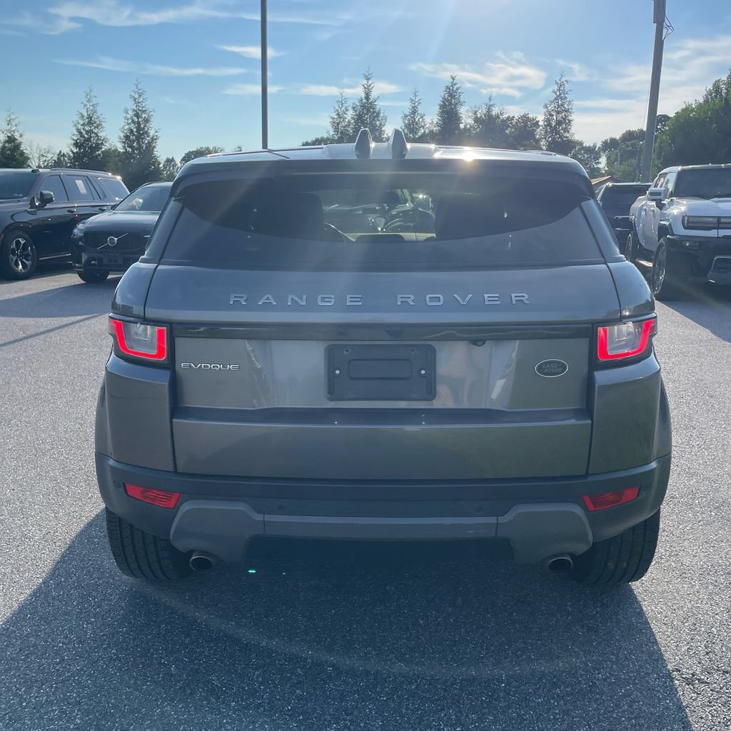 Used 2018 Land Rover Range Rover Evoque SE Premium AWD/4WD image 5