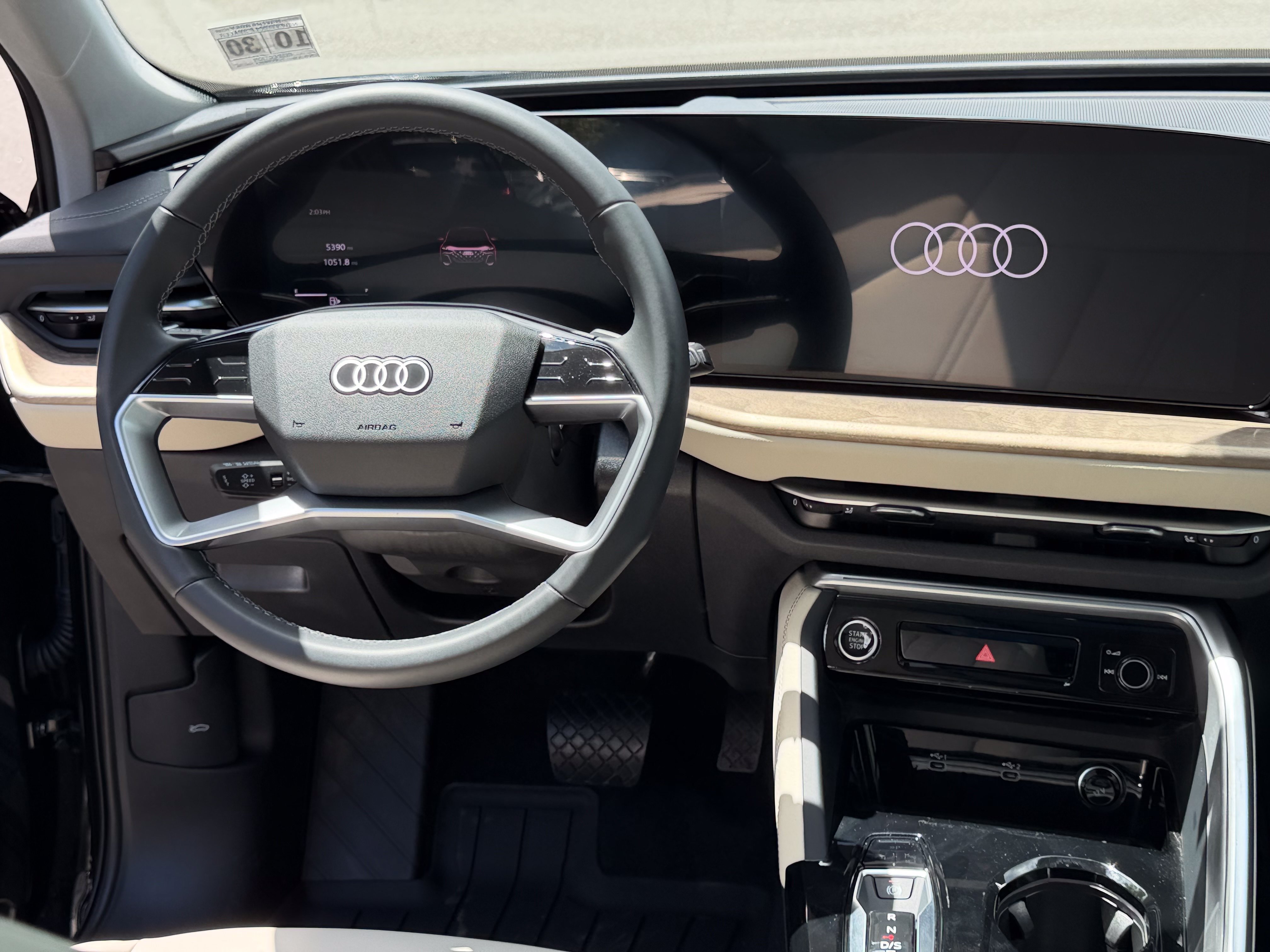 Used 2025 Audi Q5 Premium w/ Convenience Package AWD/4WD image 24
