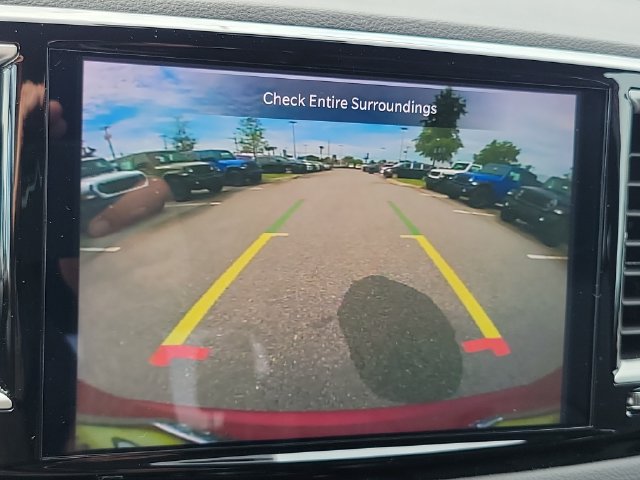 Used 2025 Chrysler Voyager LX FWD image 25