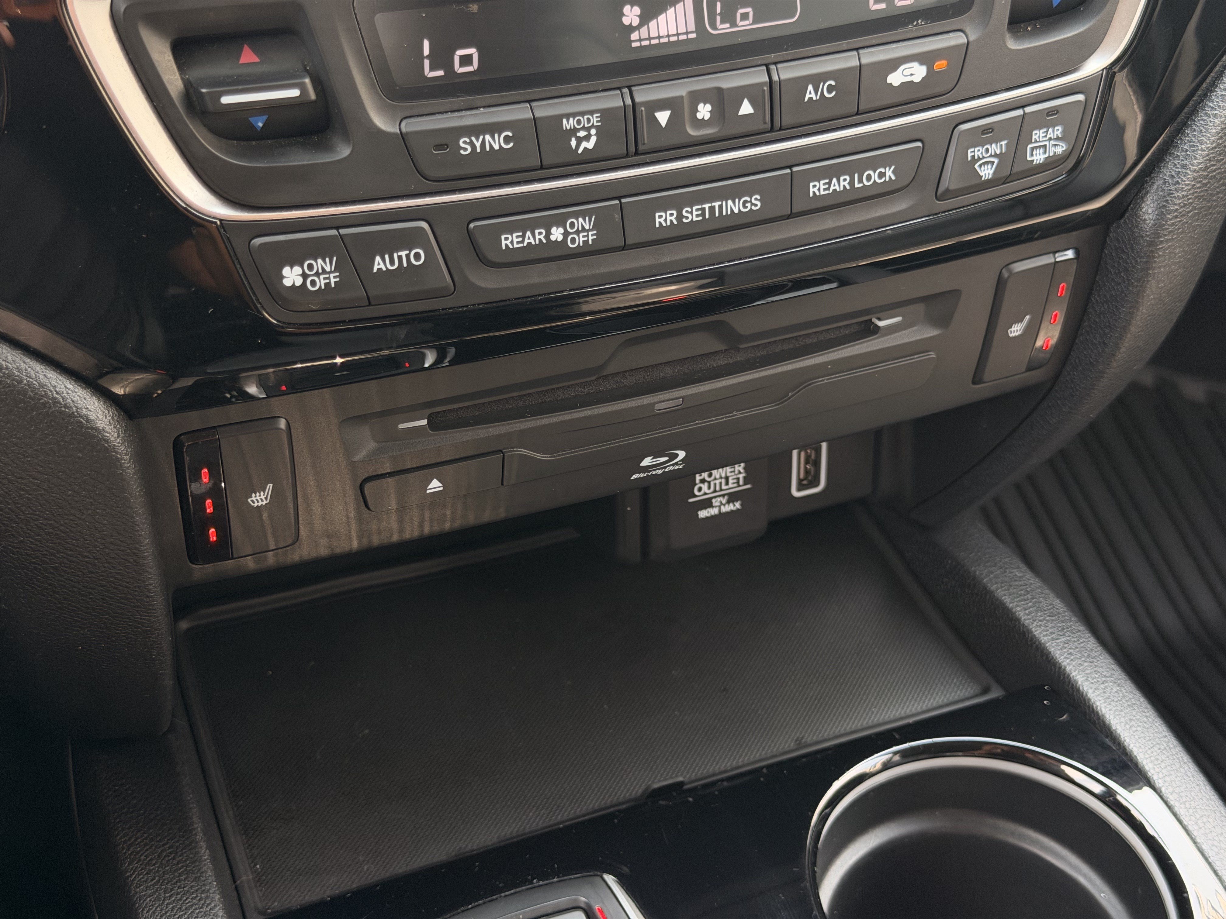 Certified 2019 Honda Pilot Touring image 21