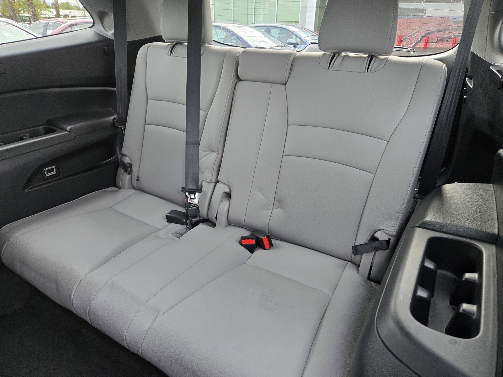 Used 2022 Honda Pilot Touring image 12