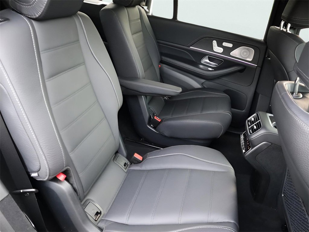 New 2026 Mercedes-Benz GLS 450 4MATIC image 15