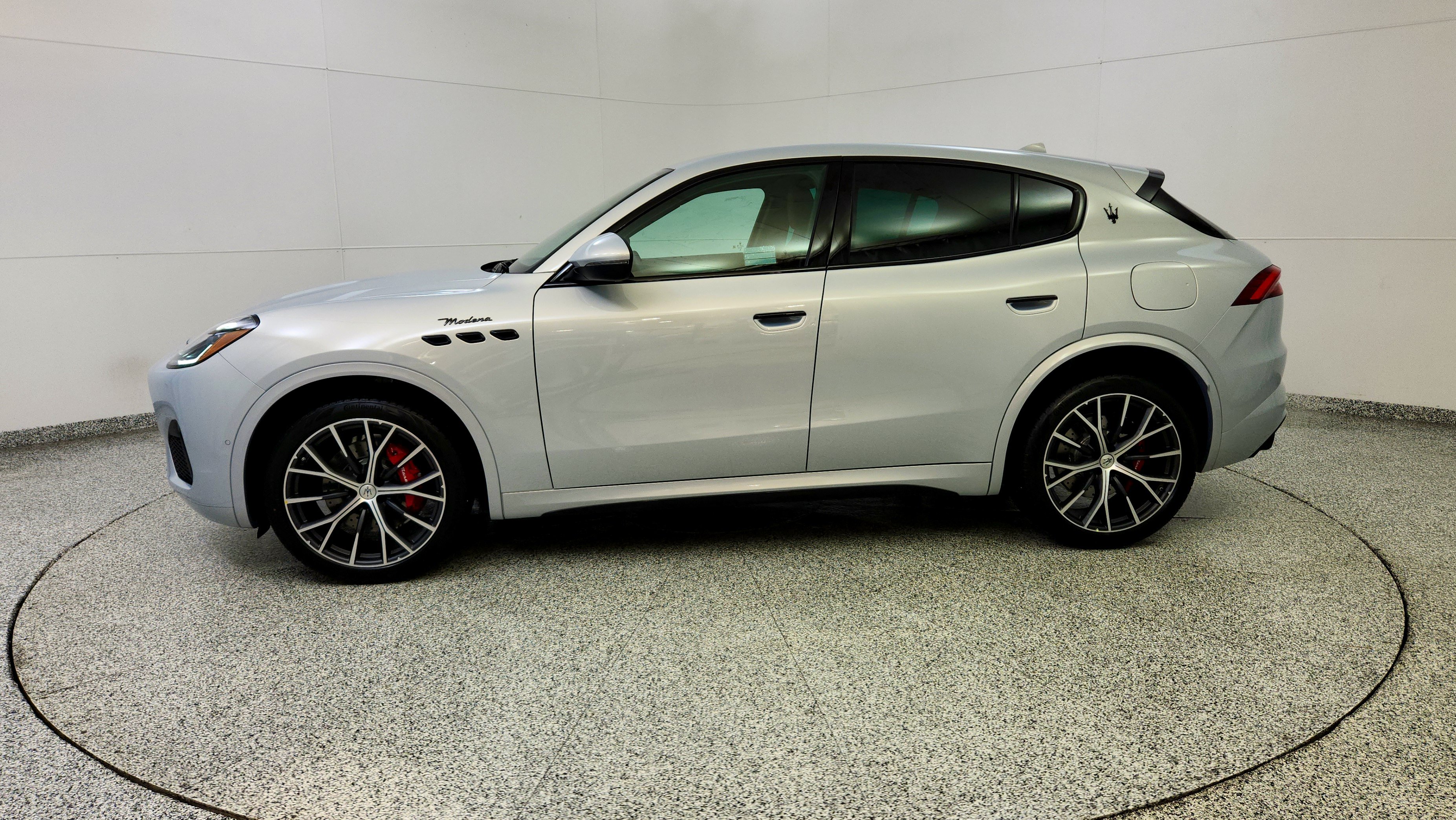 New 2026 Maserati Grecale Modena AWD/4WD image 4