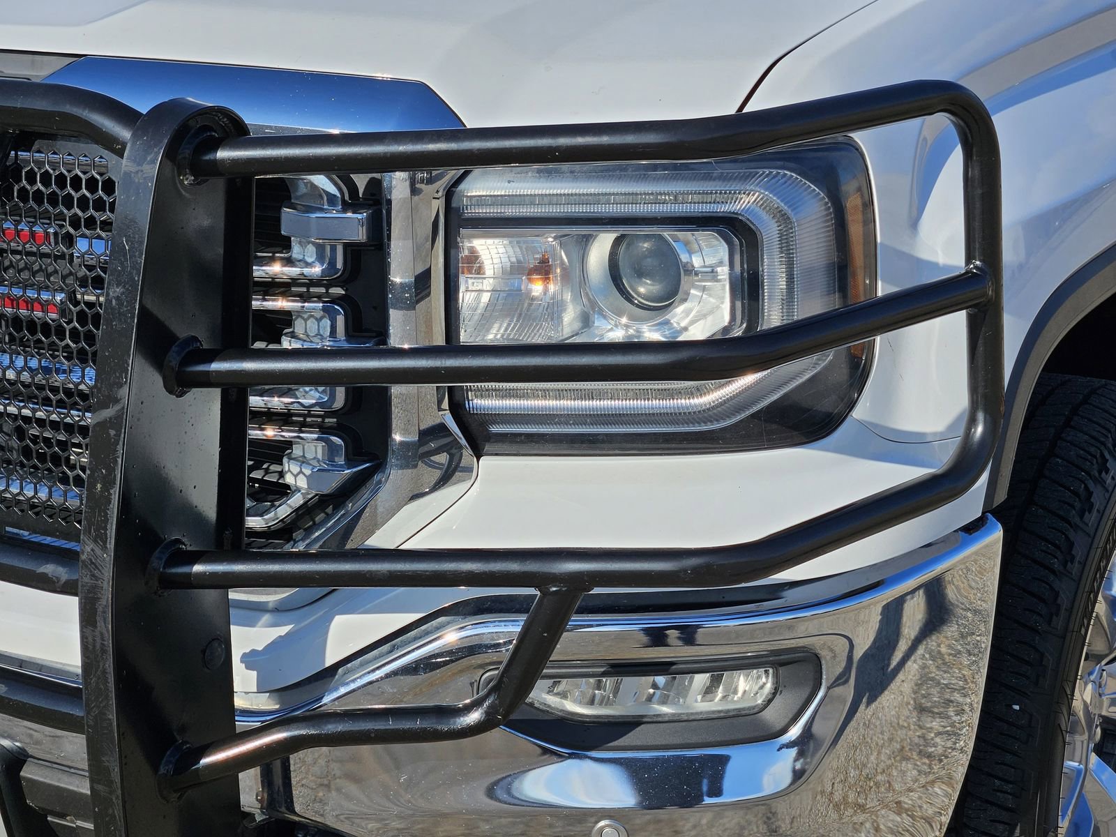 Used 2017 GMC Sierra 1500 SLT w/ Texas SLT Premium Package image 10