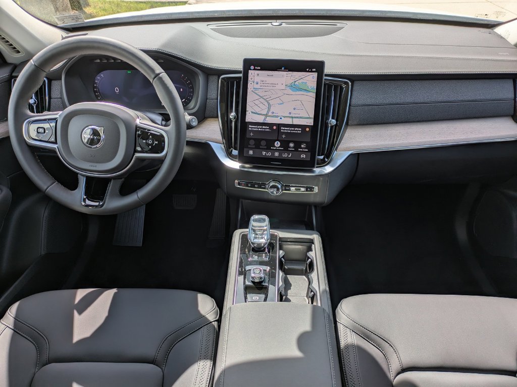 New 2026 Volvo XC90 B5 Core AWD/4WD image 15