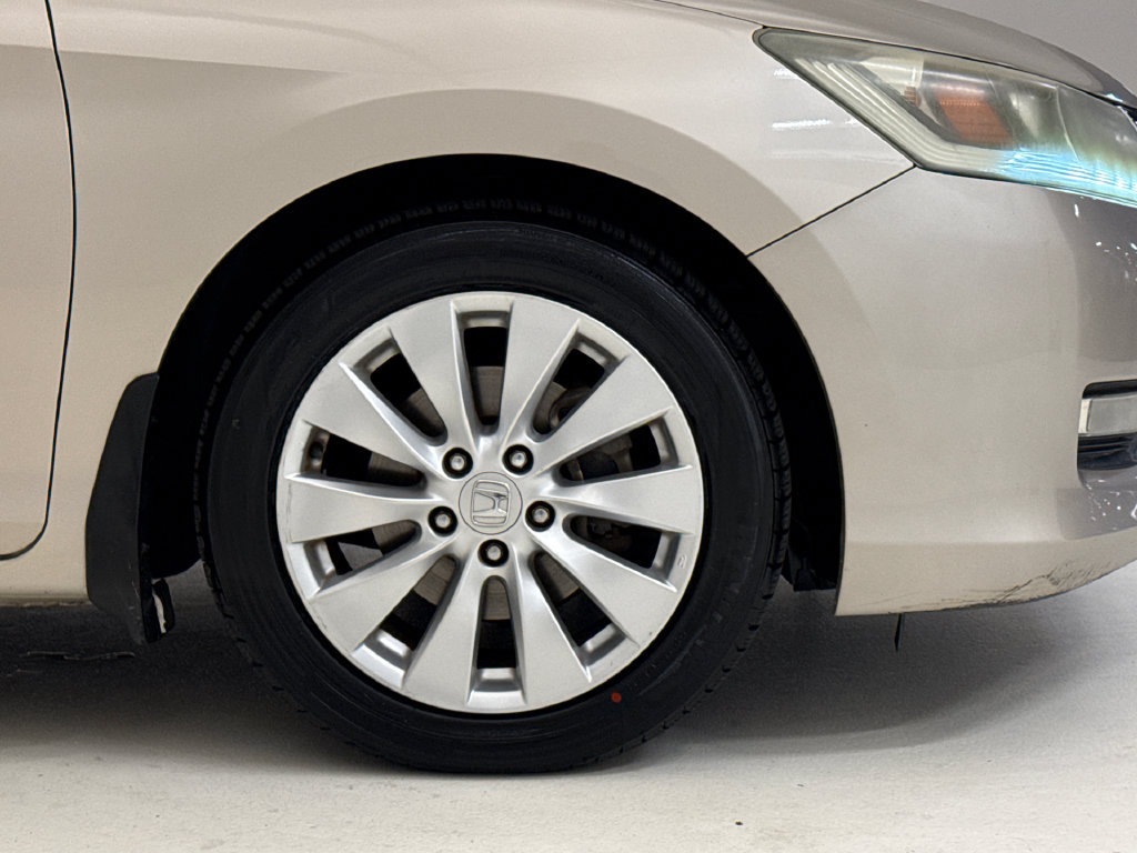 Used 2013 Honda Accord EX-L image 6