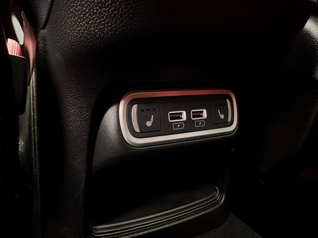 Used 2025 Alfa Romeo Stelvio Sprint image 21