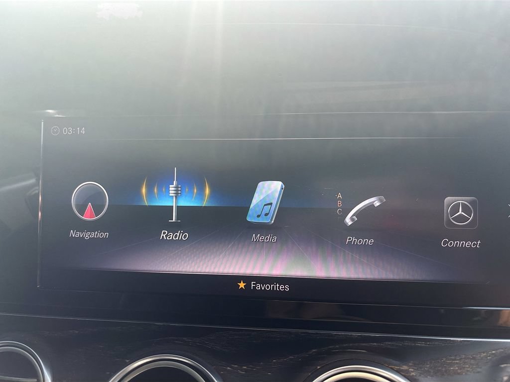 Used 2018 Mercedes-Benz E 300 image 27