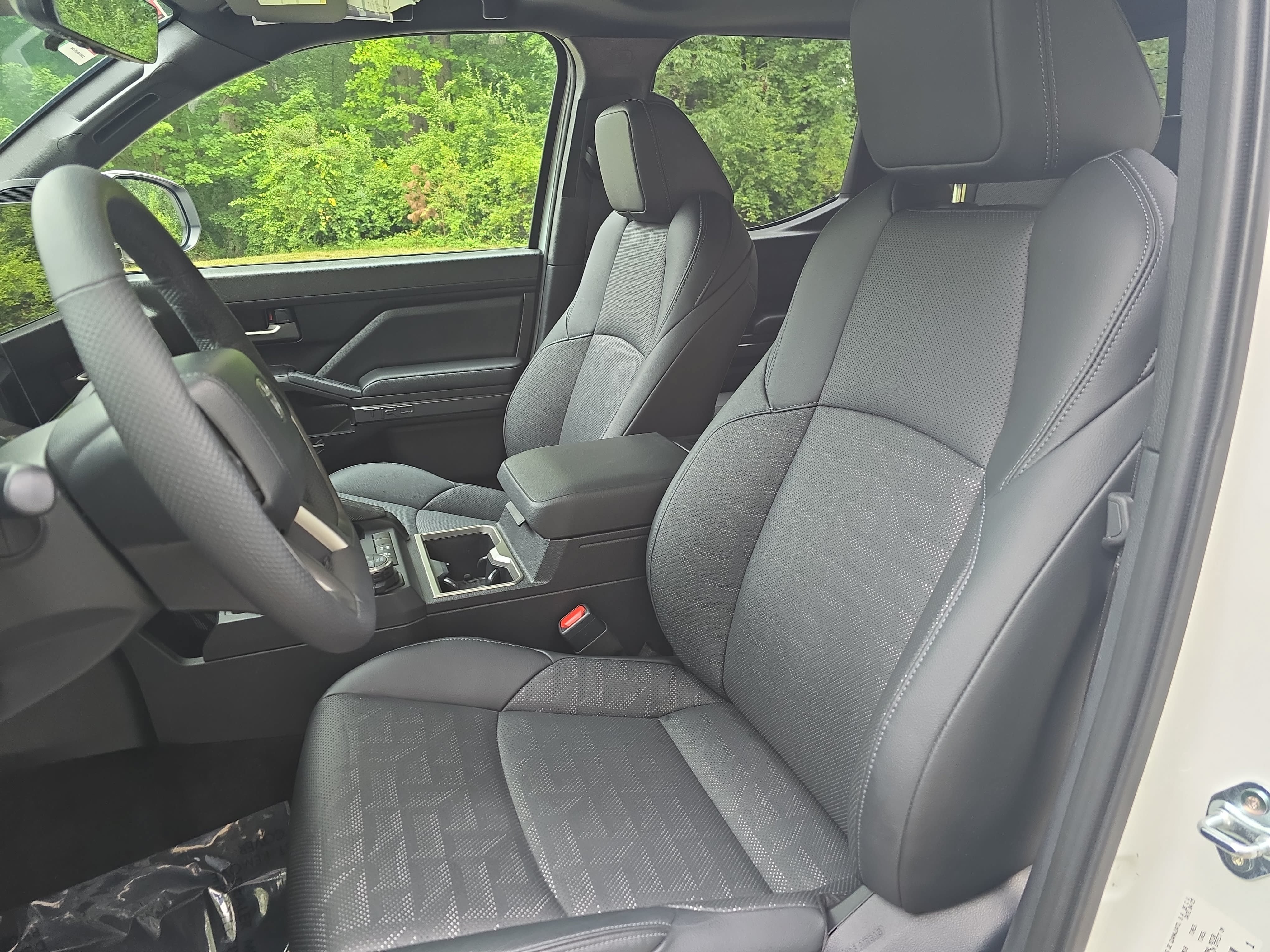 Certified 2025 Toyota Tacoma TRD Off-Road w/ TRD Off Road Premium Package AWD/4WD image 16