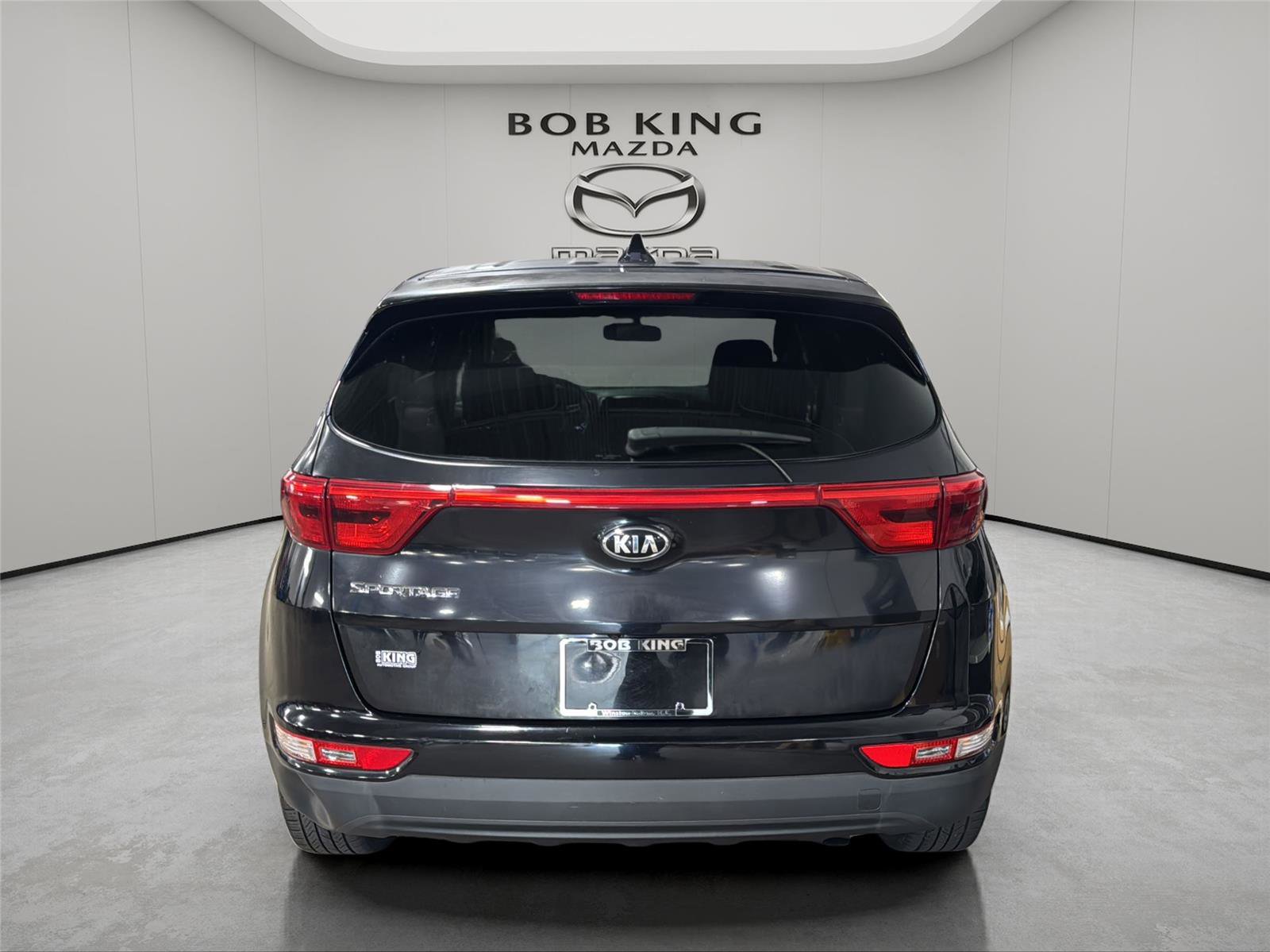 Used 2017 Kia Sportage LX image 4