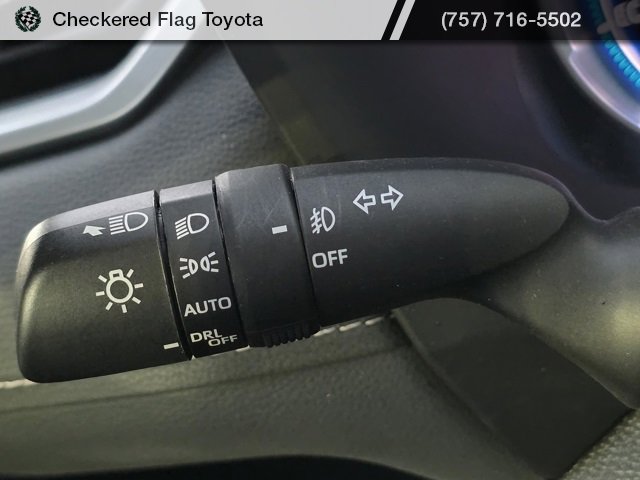 Used 2024 Toyota RAV4 XLE Premium image 30