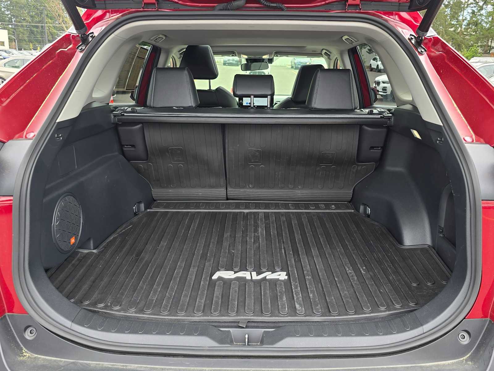 Used 2023 Toyota RAV4 XLE Premium AWD/4WD image 14