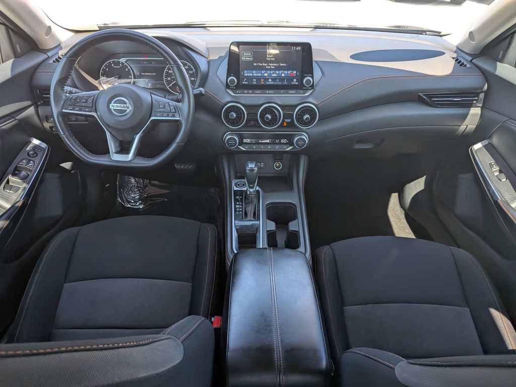 Used 2022 Nissan Sentra SR w/ Midnight Edition FWD image 13