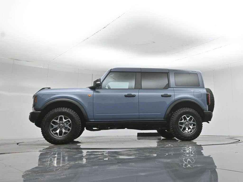 Used 2025 Ford Bronco Badlands AWD/4WD image 54