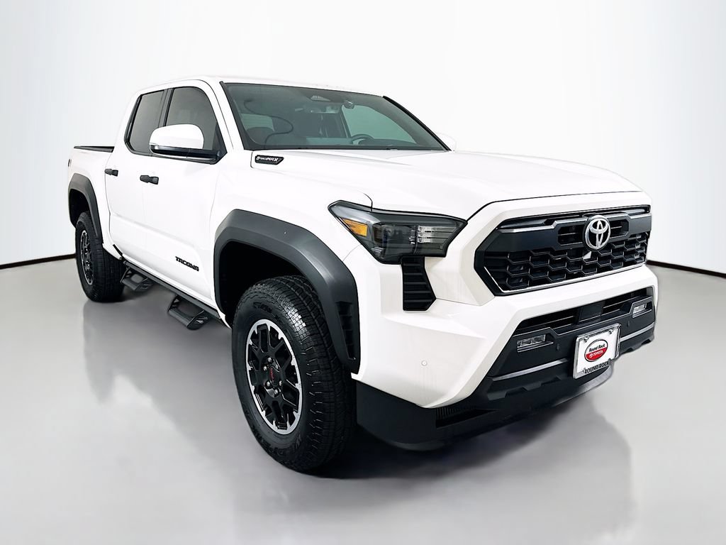Certified 2025 Toyota Tacoma TRD Off-Road w/ TRD Off Road Upgrade Package AWD/4WD image 3