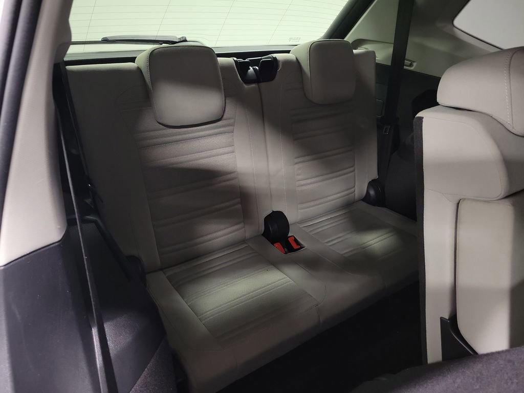 Used 2023 Volkswagen Tiguan S image 24