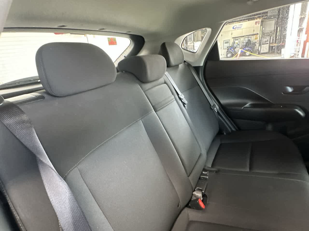 Used 2025 Hyundai Kona SE FWD image 26