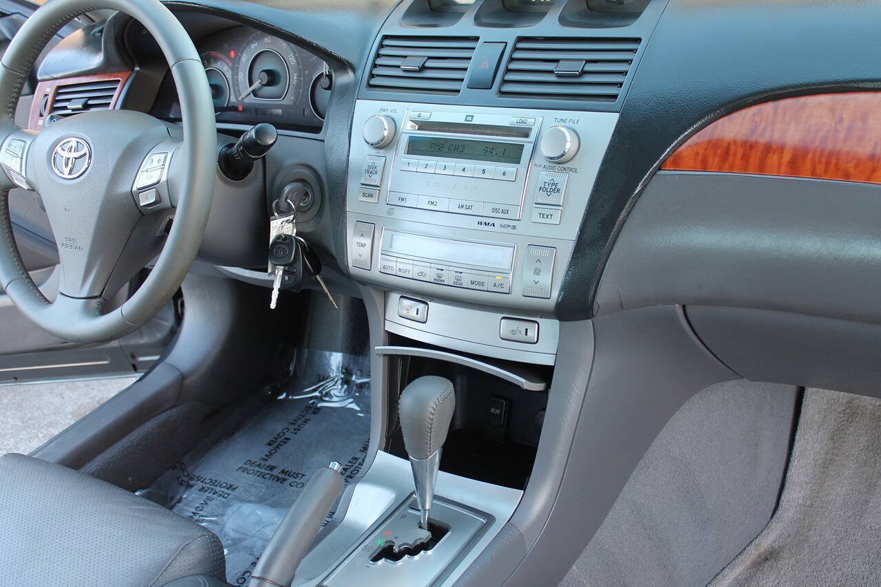 Used 2007 Toyota Solara SLE FWD image 25