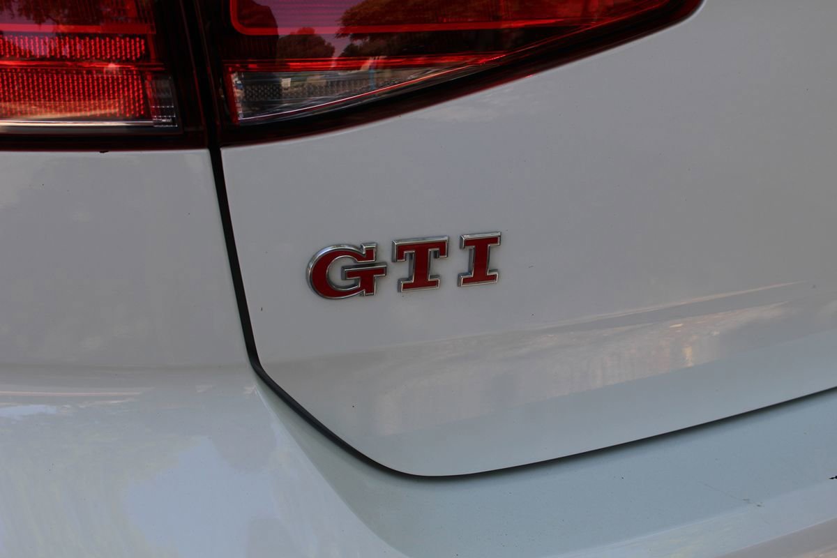Used 2015 Volkswagen GTI Autobahn image 57
