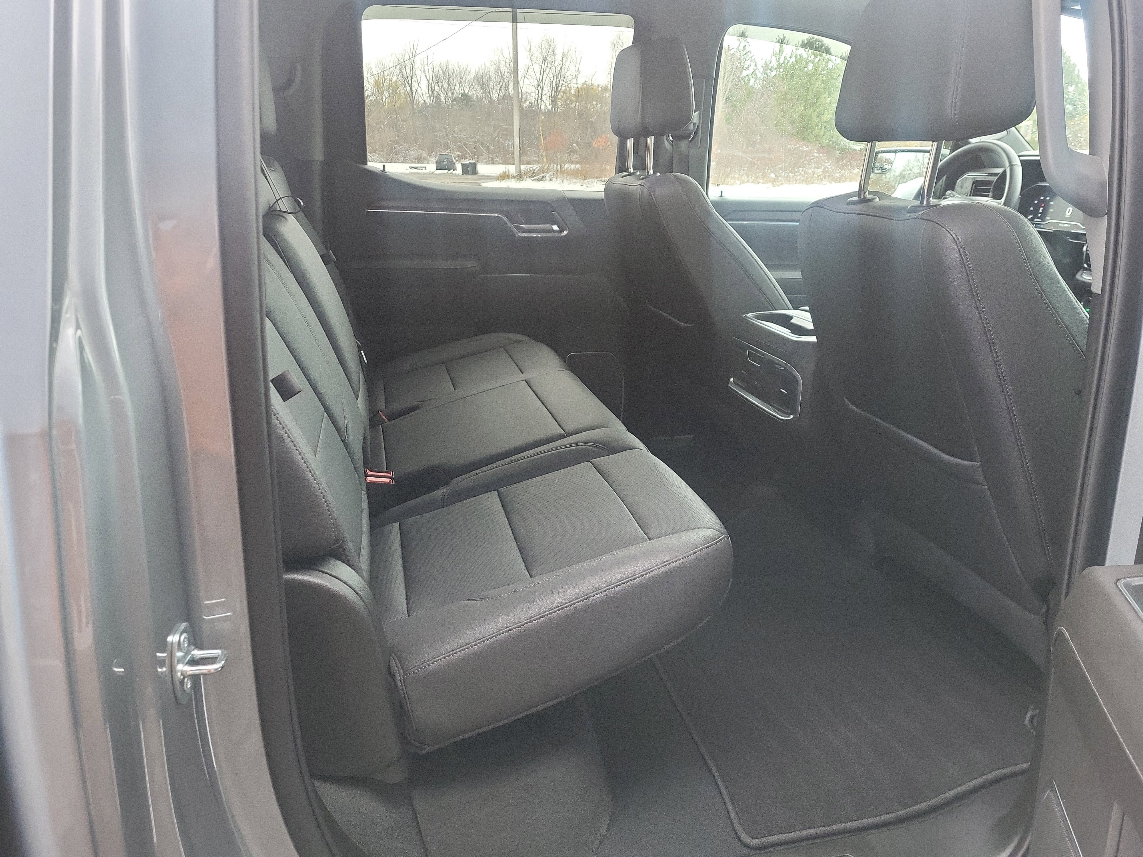 Certified 2023 GMC Sierra 1500 SLT w/ SLT Premium Package image 17