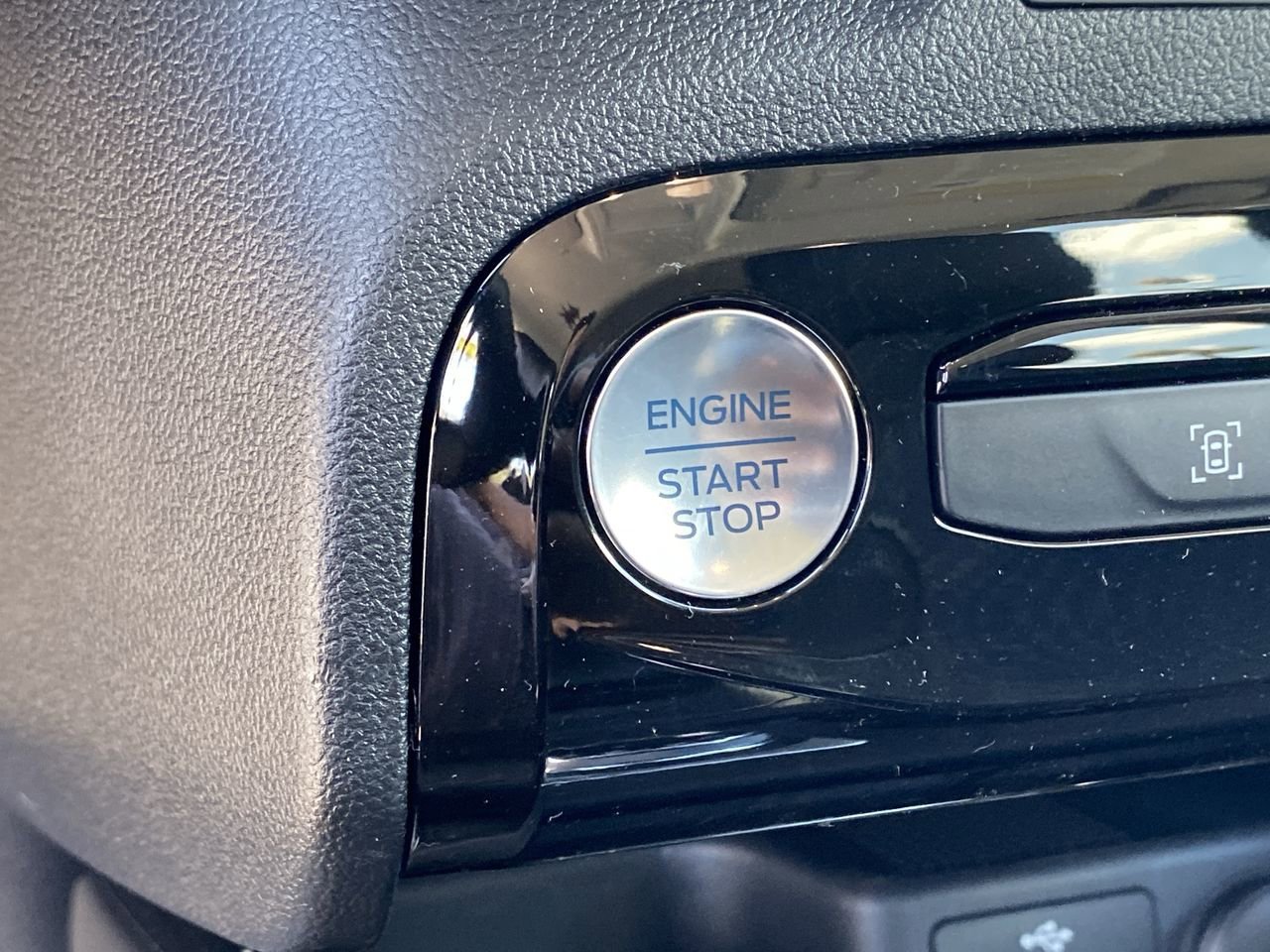 New 2026 Ford Escape Active w/ Active Premium Tech Pack image 33