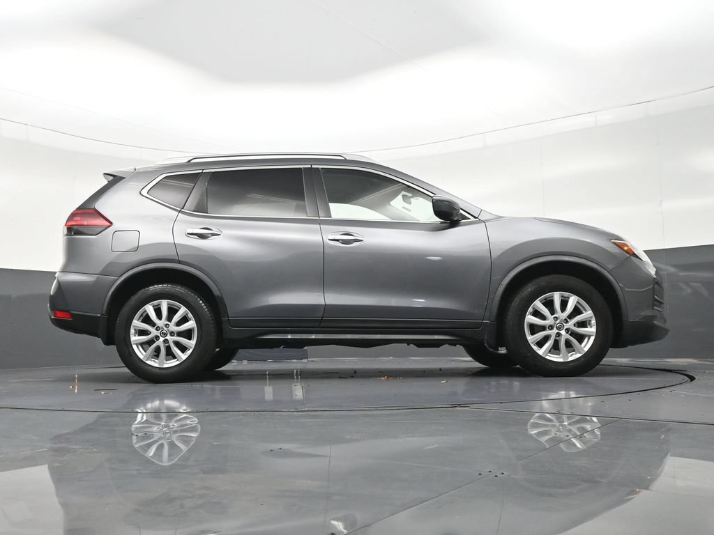 Used 2020 Nissan Rogue S w/ Special Edition Package FWD image 30