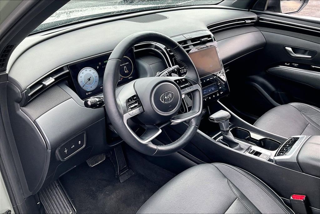 Used 2024 Hyundai Santa Cruz Limited image 16