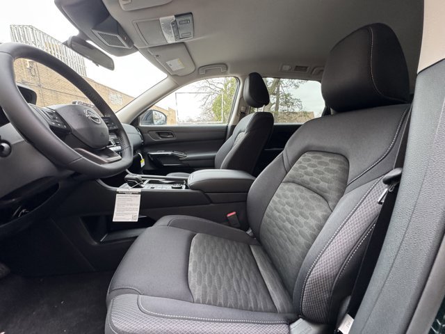 New 2026 Nissan Pathfinder SV image 19