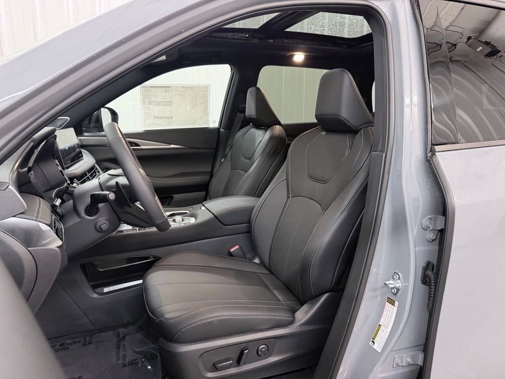 New 2027 INFINITI QX60 Sport w/ Dark Cargo Package AWD/4WD image 12