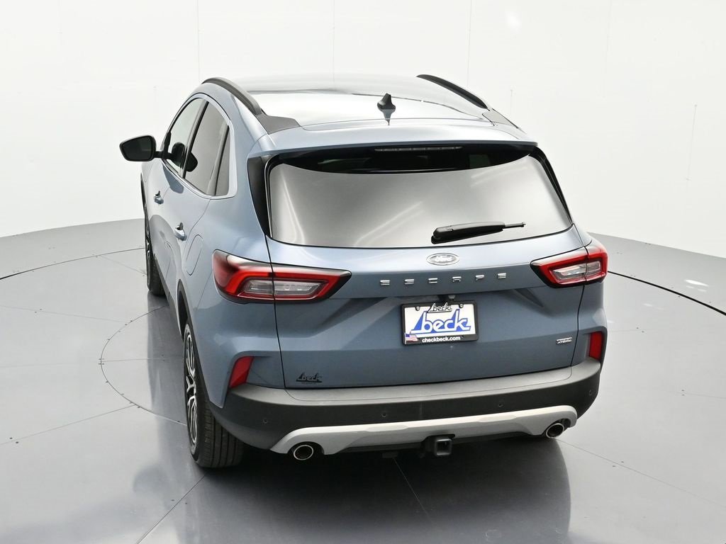 Certified 2025 Ford Escape SE w/ Class II Trailer Tow Package image 33