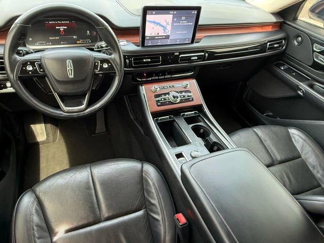 Used 2023 Lincoln Aviator Reserve AWD/4WD image 14