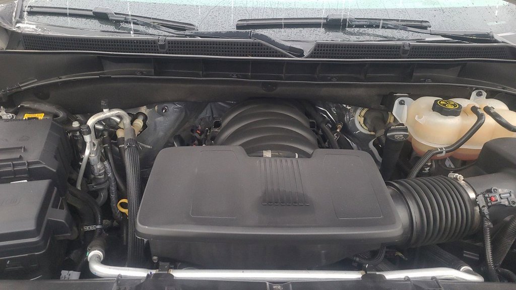 Used 2023 Cadillac Escalade ESV Premium Luxury Platinum w/ Heavy-Duty Trailer Package image 20