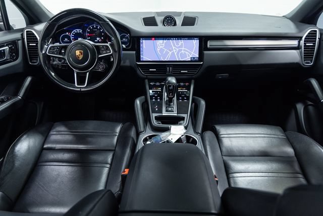 Used 2020 Porsche Cayenne AWD/4WD image 21